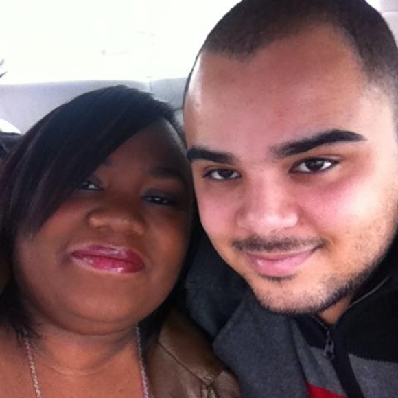 Meet your Posher, Liz - Picture 1 of 1